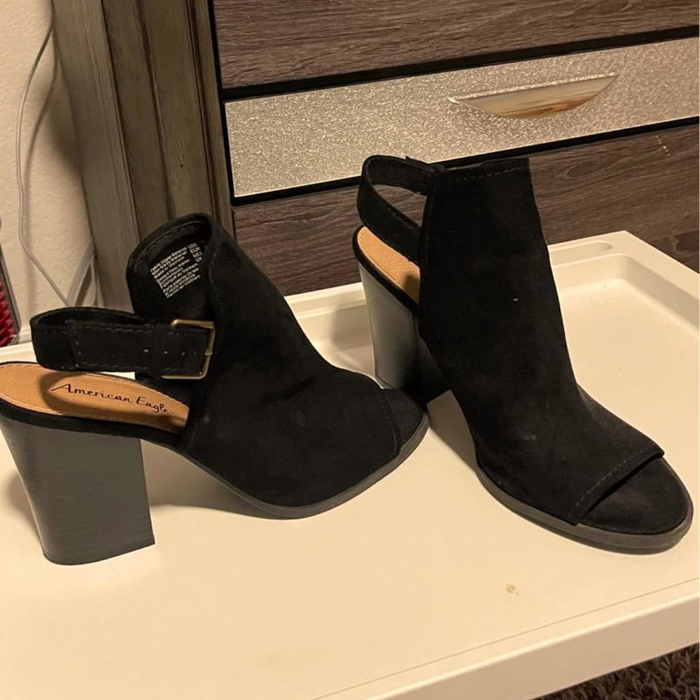 Black suede heels